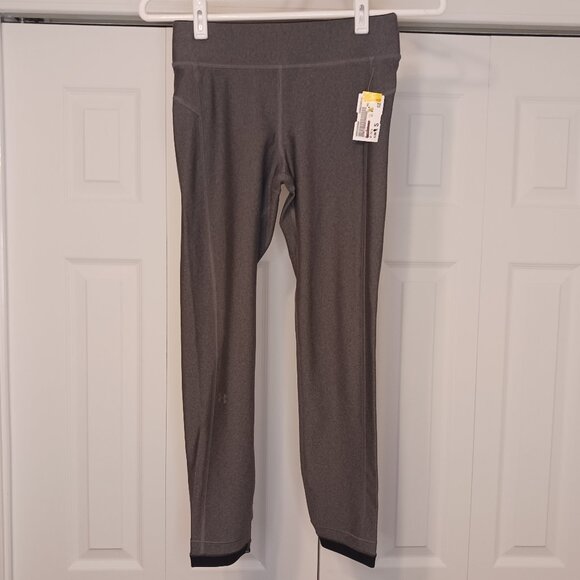 Under Armour Pants - 3/$18 or 5/$25 Under Armour Gray/Black Leggings Size Small